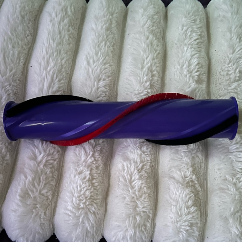 Dyson v6 brush